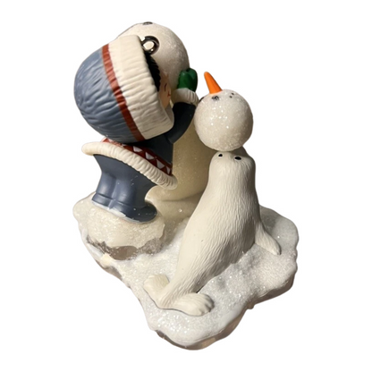 2013 Building a Snowman Hallmark Ornament (Frosty Friends) QX9095 Image7