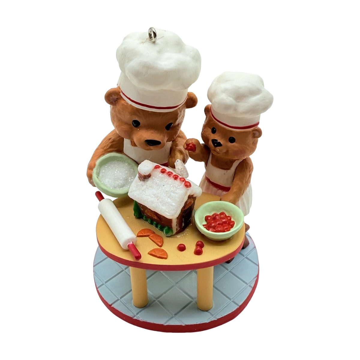 2013 Busy Bakers Hallmark Ornament (Eat & Drink) QXC5058 Image1