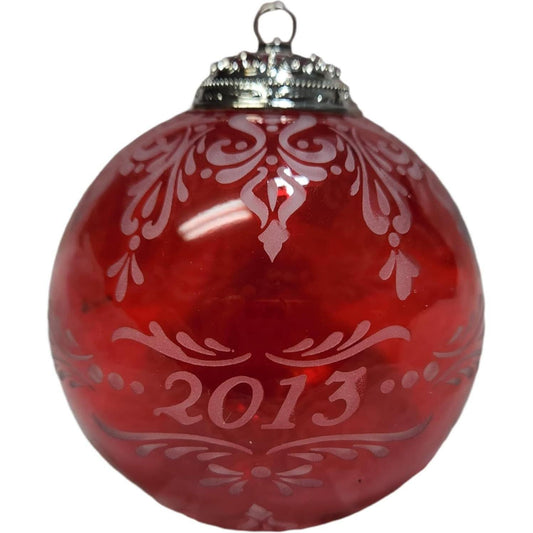 QX9225 2013 Christmas Commemorative (Ball) Image1