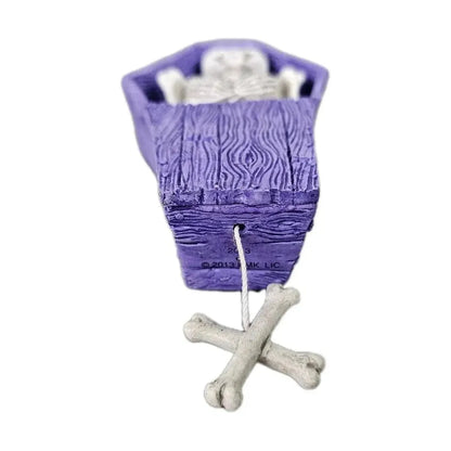 2013 Creepy Coffin Hallmark Ornament (Halloween) QFO5222 Image4