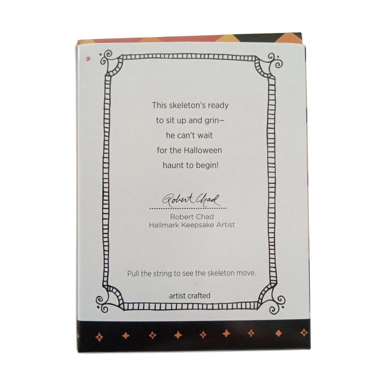 2013 Creepy Coffin Hallmark Ornament (Halloween) QFO5222 Image8