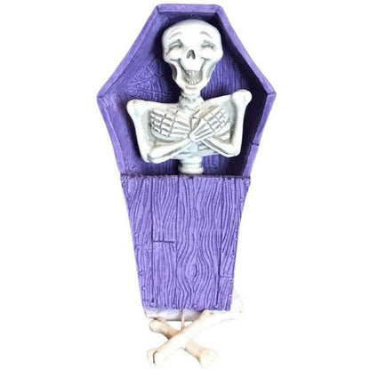 2013 Creepy Coffin Hallmark Ornament (Halloween) QFO5222