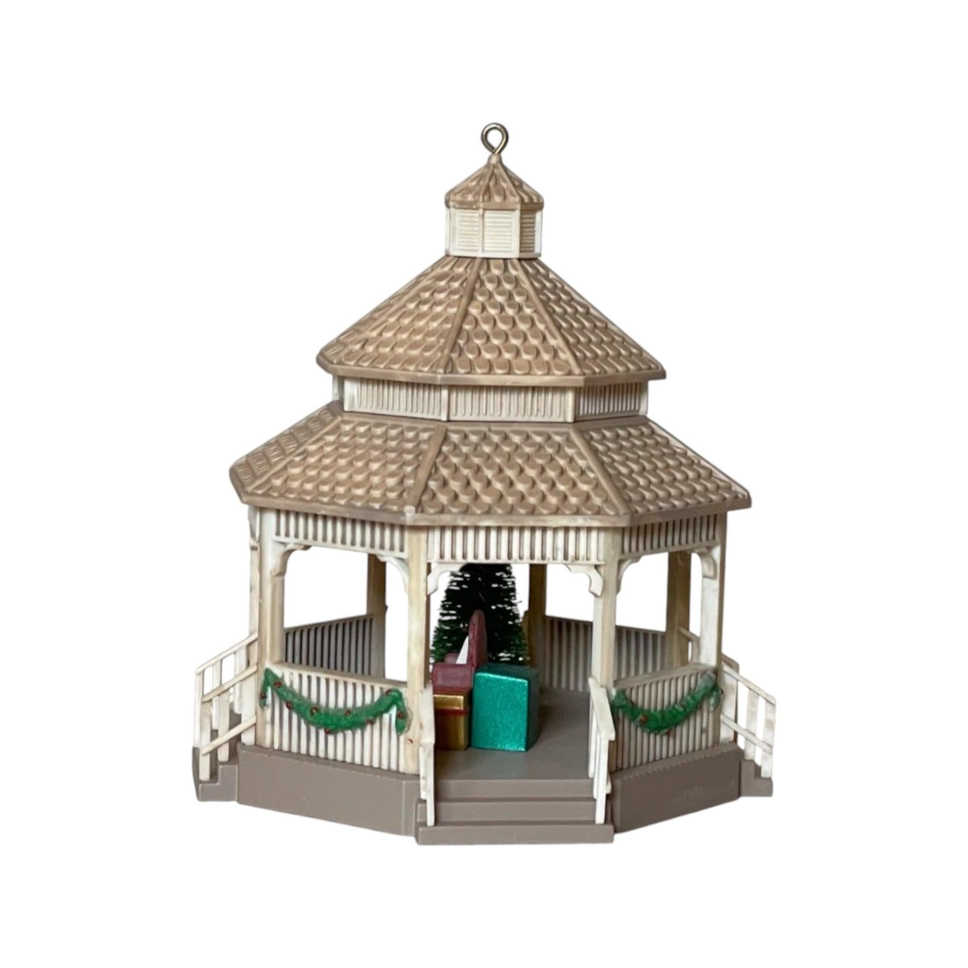 2013 Gazebo Hallmark Ornament (Nostalgic Houses and Shops) QXE3765 Image4
