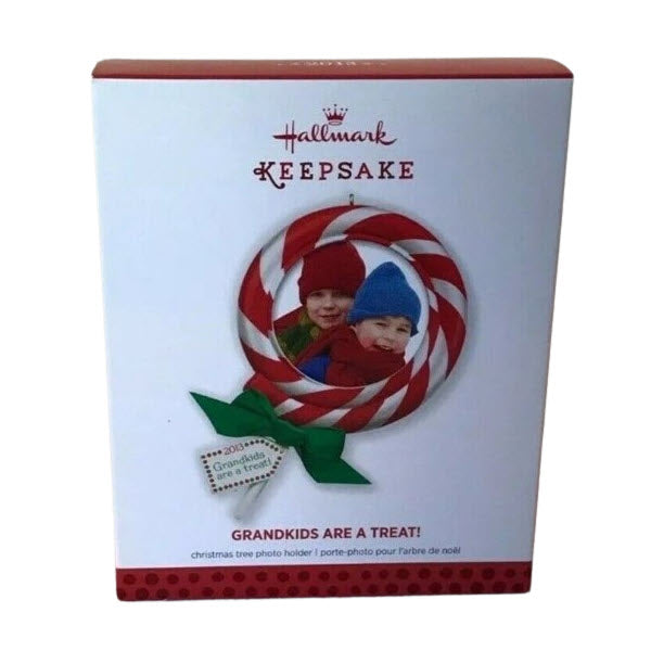 2013 Grandkids are a Treat! Hallmark Ornament (Photo Holder) QXG1962
