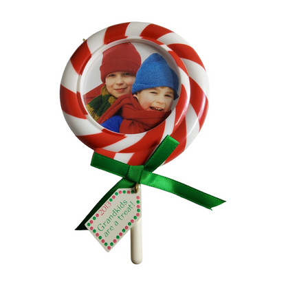 2013 Grandkids are a Treat! Hallmark Ornament (Photo Holder) QXG1962 Image1