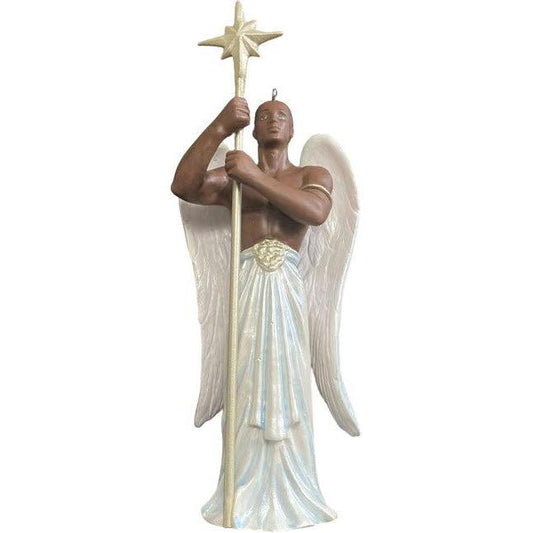 2013 Guardian Angel Hallmark Ornament (Angel) QSM7752