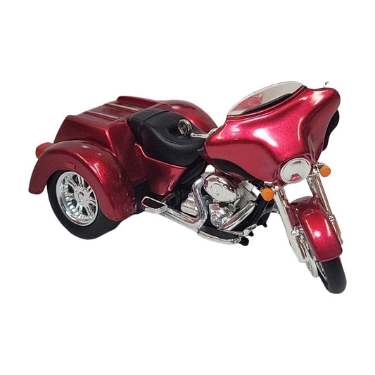 2013 Hallmark Ornament (2011) Street Glide Trike Hallmark Ornament (Harley-Davidson) QX9162 Image1