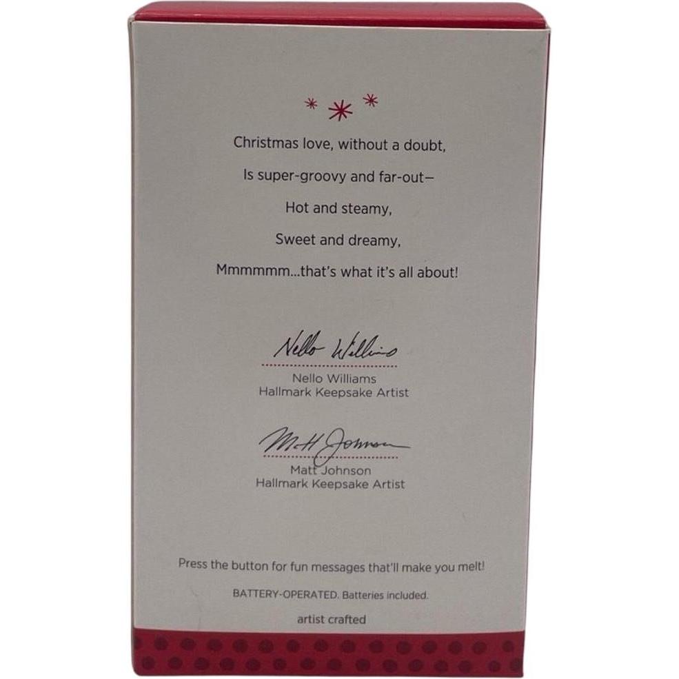 2013 Hot Cocoa Hallmark Ornament (Drink) QXG1592