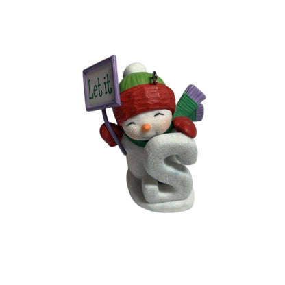 2013 Let it Snow Hallmark Ornament ("S" is for Snow!) QRP5925