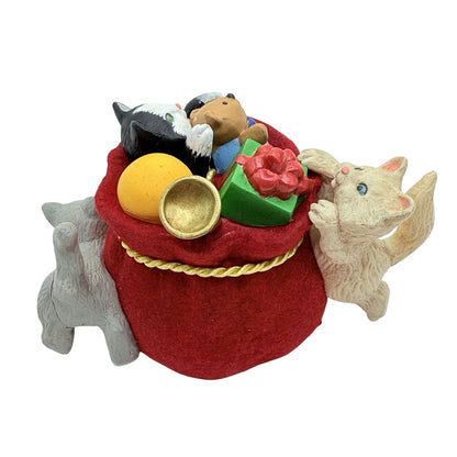 2013 Mischievous Kittens - 15th Anniversary Hallmark Ornament (Mischievous Kittens) QXC5072