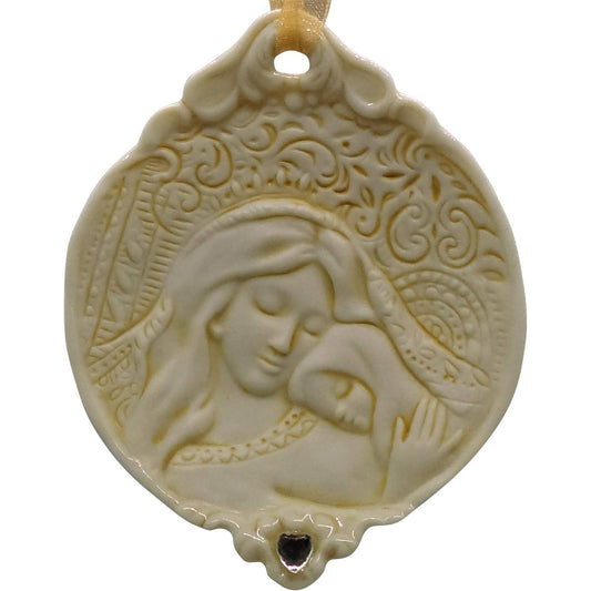 QHG5623 2013 Mother and Child (Nativity) Image1