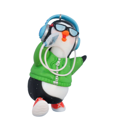 2013 One Cool Kid Hallmark Ornament (Penguin) QXG1005 Image5