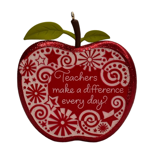 2013 Teacher Hallmark Ornament (School) QXG1495 Image1