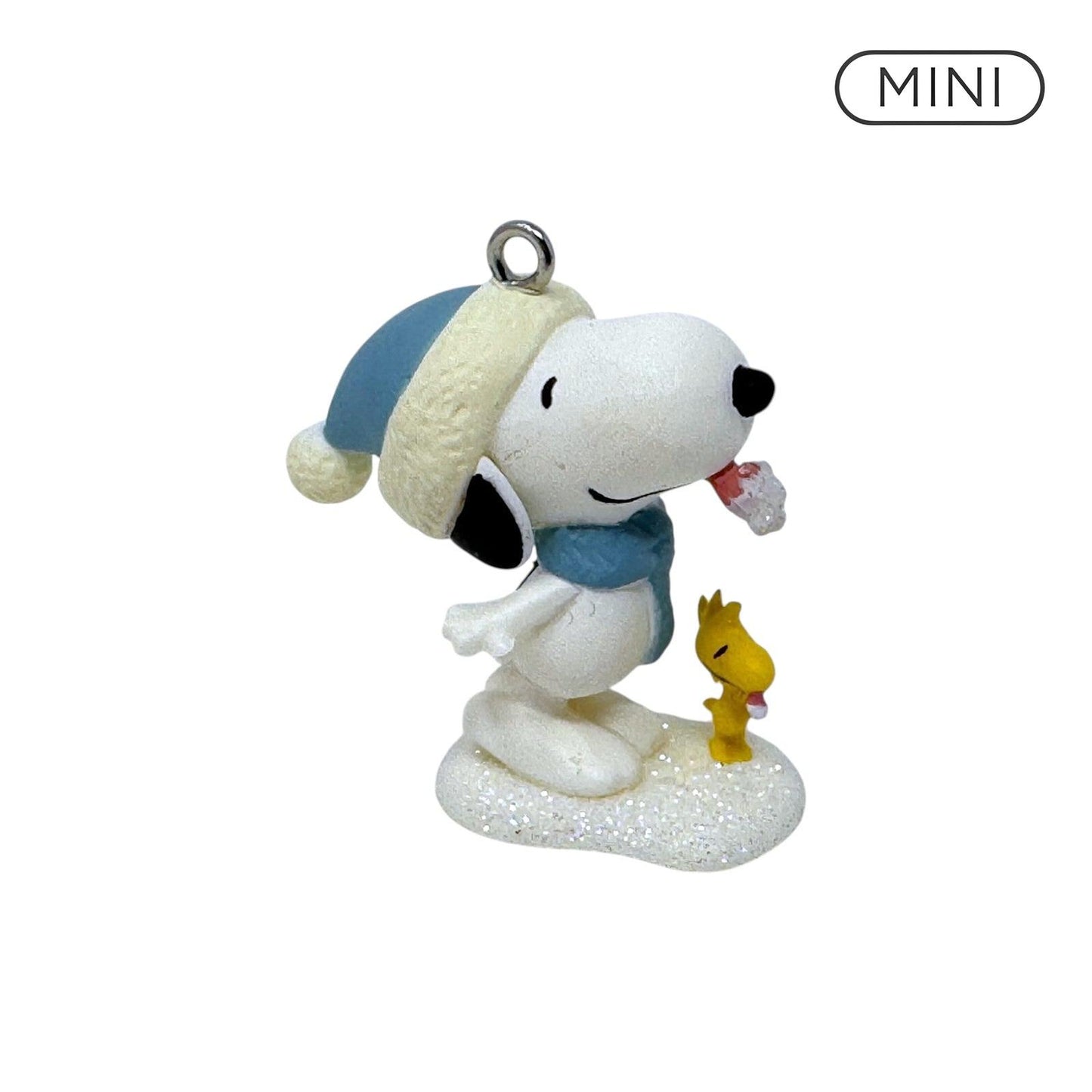 2013 Winter Fun with Snoopy Hallmark Ornament (Winter Fun with Snoopy) QXM8505 Image1