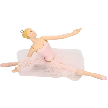 2013 Ballerina Dreams (Ballet)