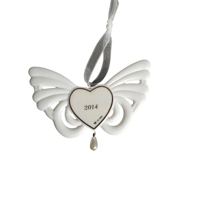 2014 A Mother's Love Hallmark Ornament (Heart) QHG1206