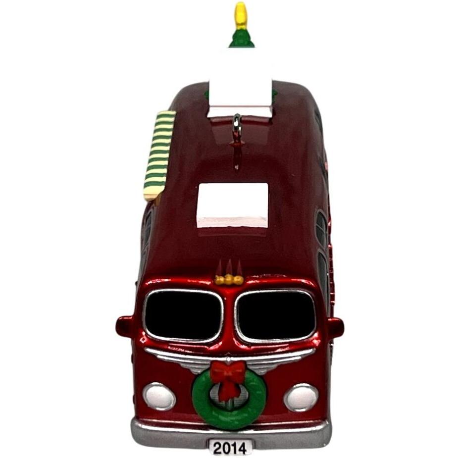 2014 Happy Campers Hallmark Ornament (Camping) QG01463