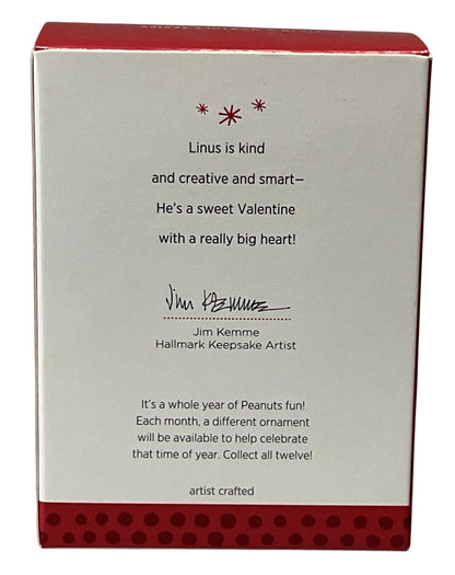 2014 Linus's Big Heart Hallmark Ornament (Happiness is Peanuts) QX9832