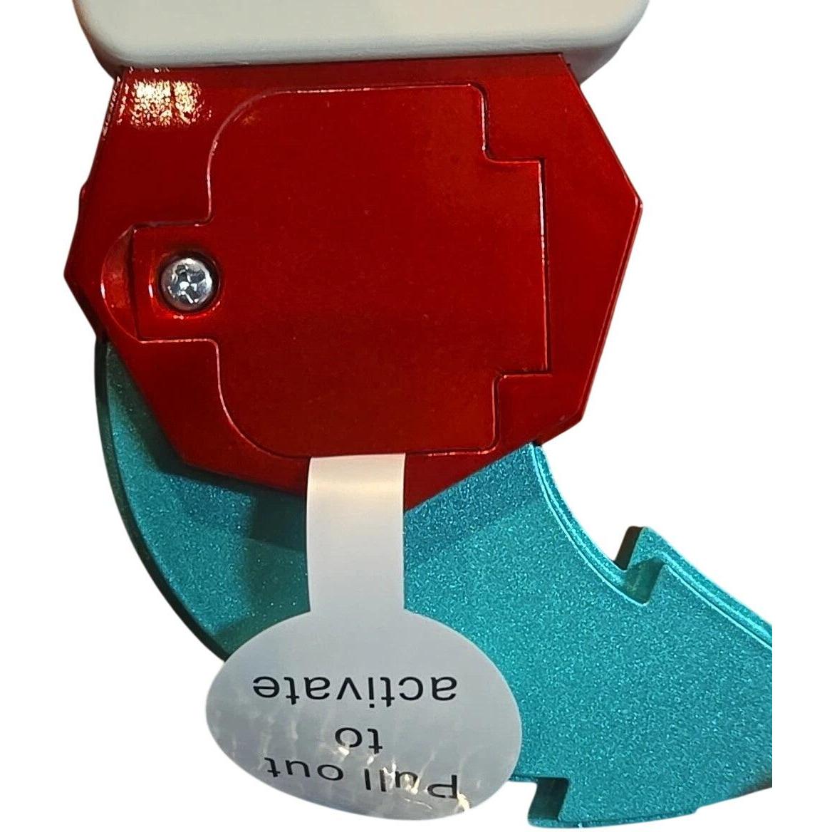 2014 Santa Stop Here Hallmark Ornament (Cookie 'n' Milk) QGO1436