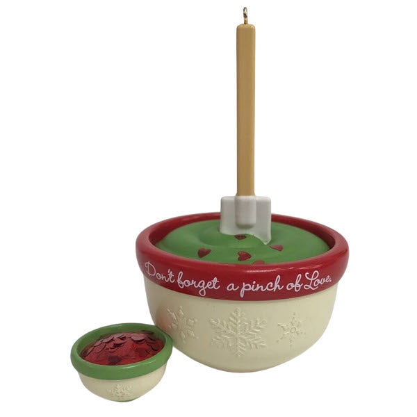 2014 A Pinch of Love Hallmark Ornament (A Pinch of Love) QGO1483