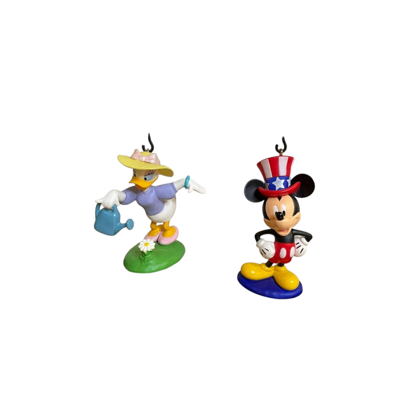 2014 A Year of Disney Magic OrnamentDisney Stand (Disney)