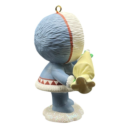 2014 Frosting Frosty Friend Hallmark Ornament (Frosty Friends) QRP5933