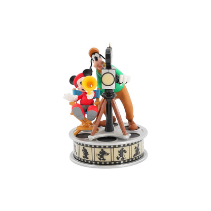 2014 Lights! Camera! Action! Hallmark Ornament (Mickey Mouse & Friends) QXD6003 Image3