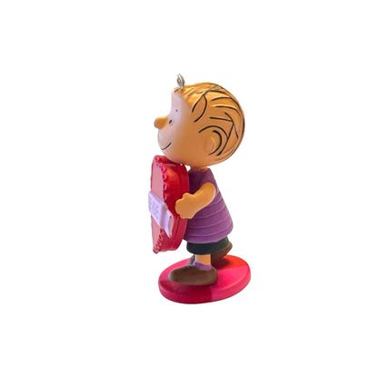 2014 Linus's Big Heart Hallmark Ornament (Happiness is Peanuts) QX9832 Image4