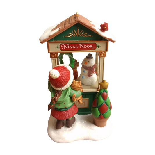 2014 Nina's Nook Hallmark Ornament (Christmas Window) QXC5076 Image1