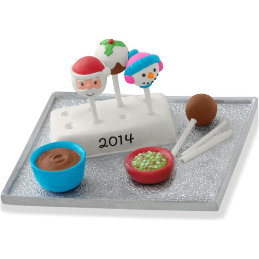 2014 Season's Treatings Hallmark Ornament (Season's Treatings) QX9113