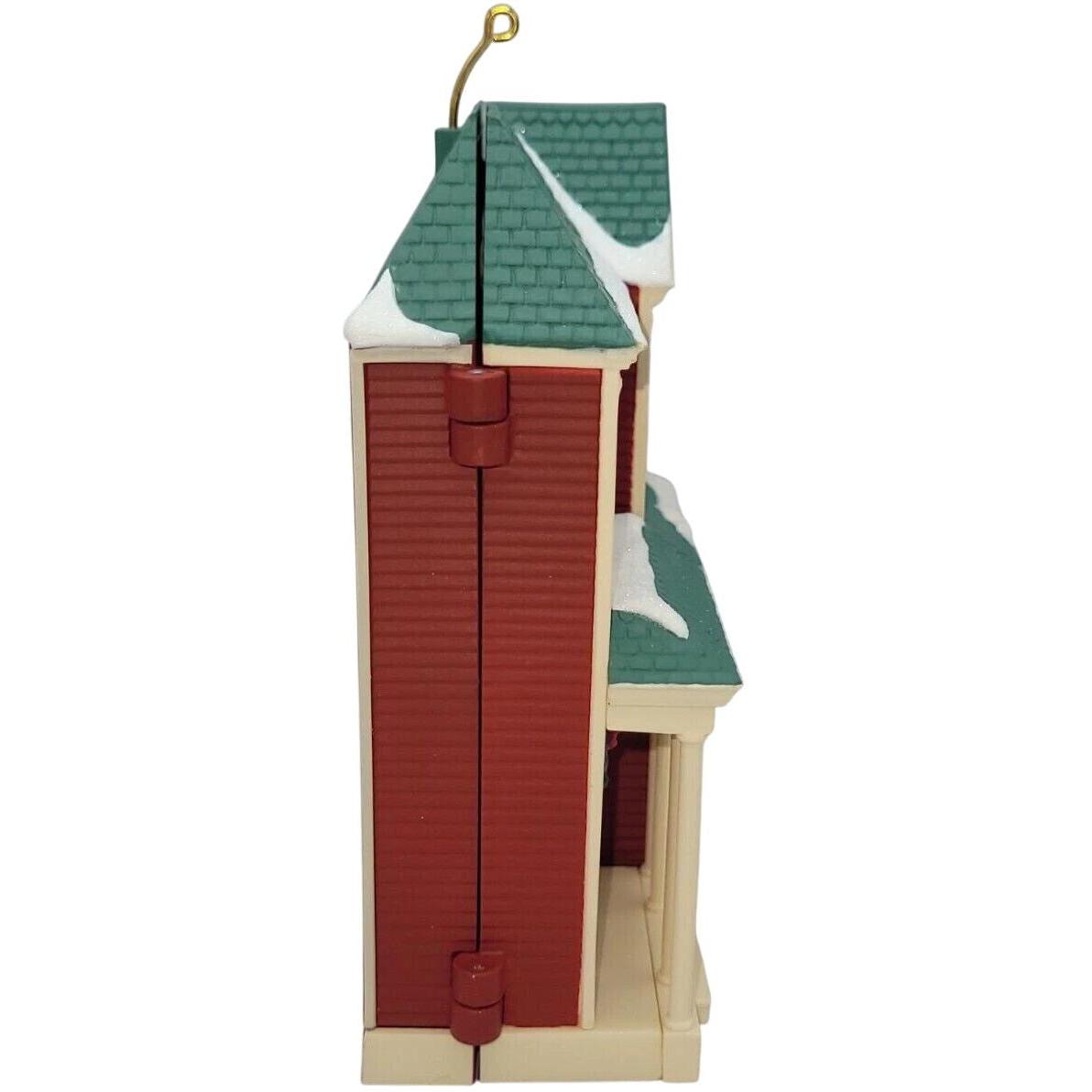 2014 Victorian Dollhouse Hallmark Ornament (Buildings & Houses) QXC5075