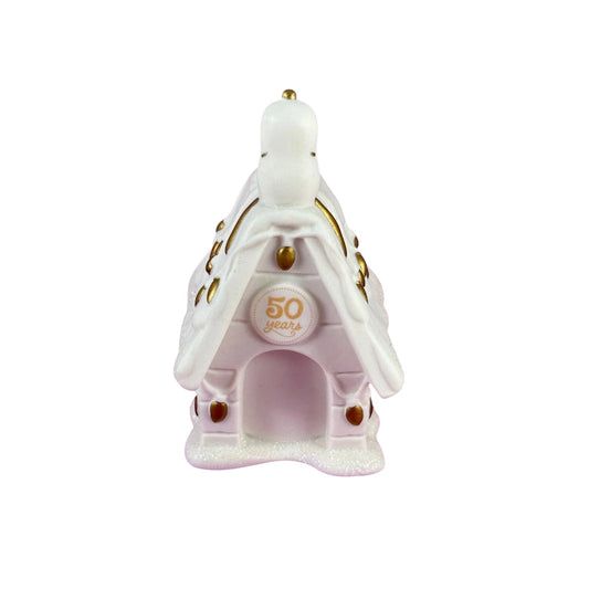 2015 50th Anniversary Dog house (Peanuts)