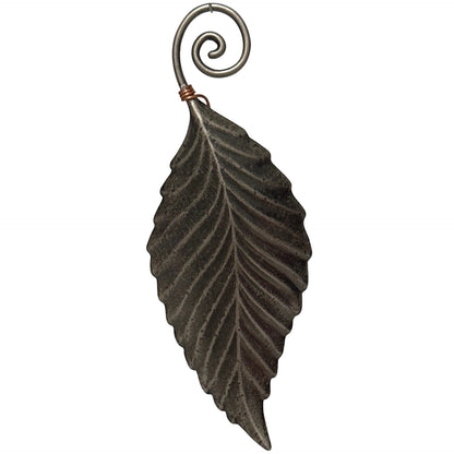 2015 A New Season Hallmark Ornament (Feature) QHX1099