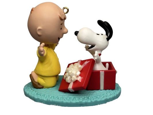 2015 A Snoopy for Christmas Hallmark Ornament (Peanuts) QXI2399