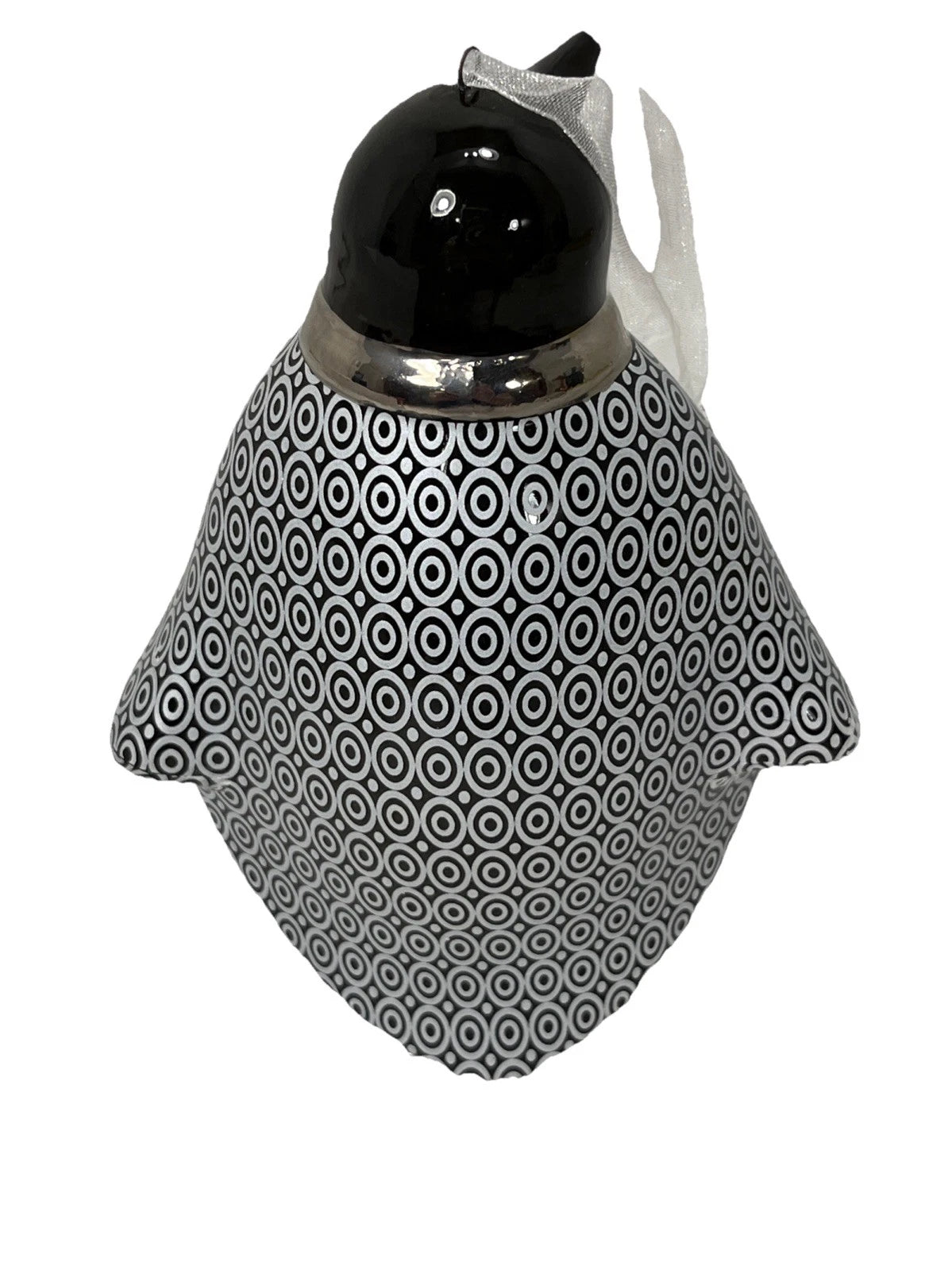 2015 Black Tie Hallmark Ornament (Penguins) QGO1759