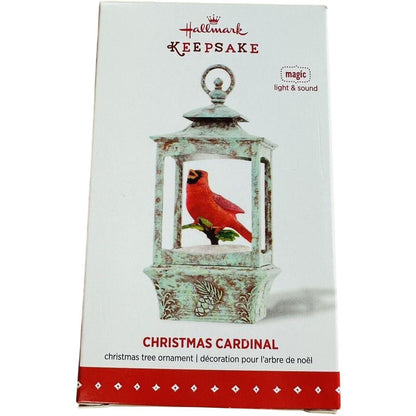2015 Christmas Cardinal Hallmark Ornament (Bird) QGO1319