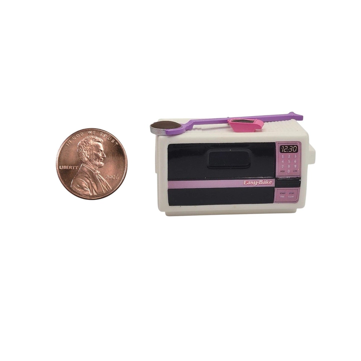2015 Easy-Bake Oven (Hasbro)