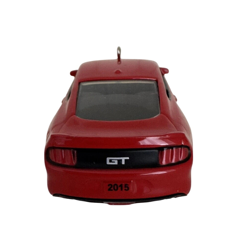 2015 Ford Mustang GT Hallmark Ornament (Classic American Cars) QXI2559