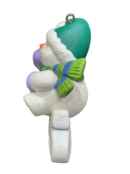 2015 Frosty Fun Decade Hallmark Ornament (Frosty Fun Decade) QCX9087