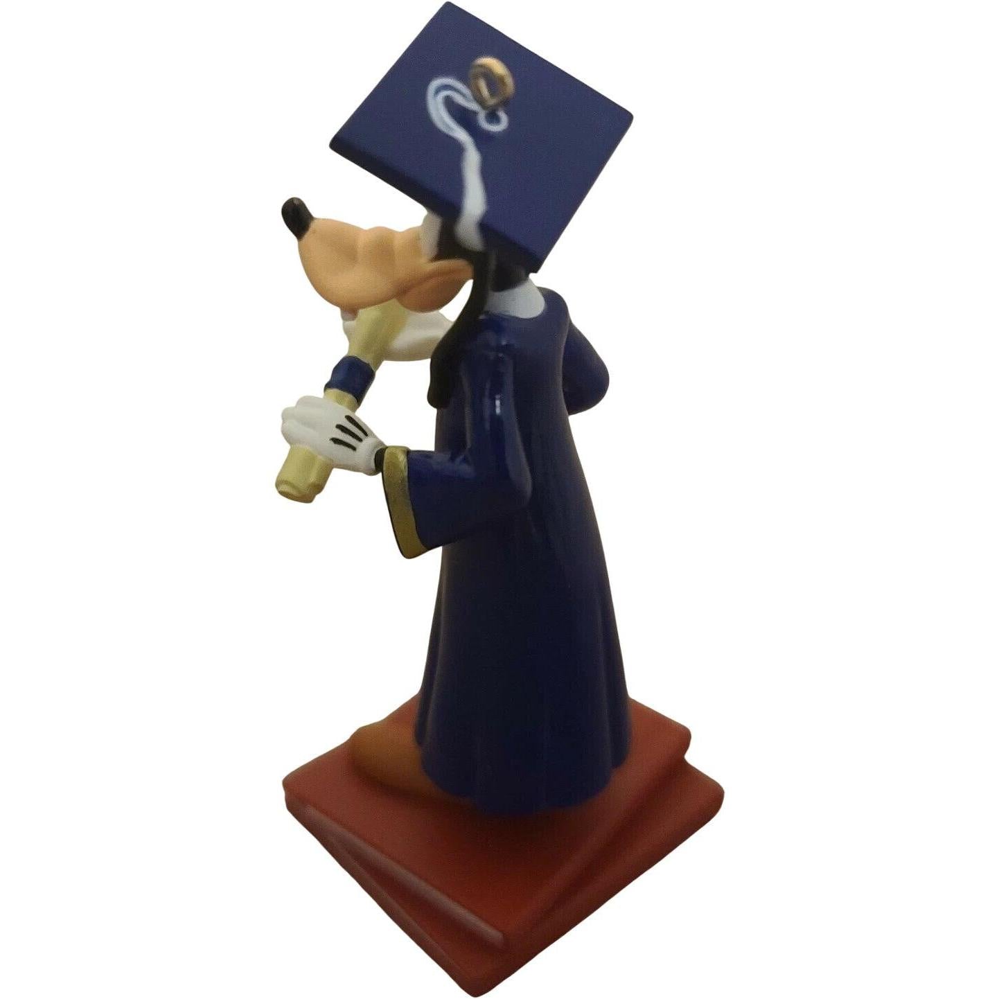 2015 Goofy The Graduate Hallmark Ornament (A Year of Disney Magic) QHA1032