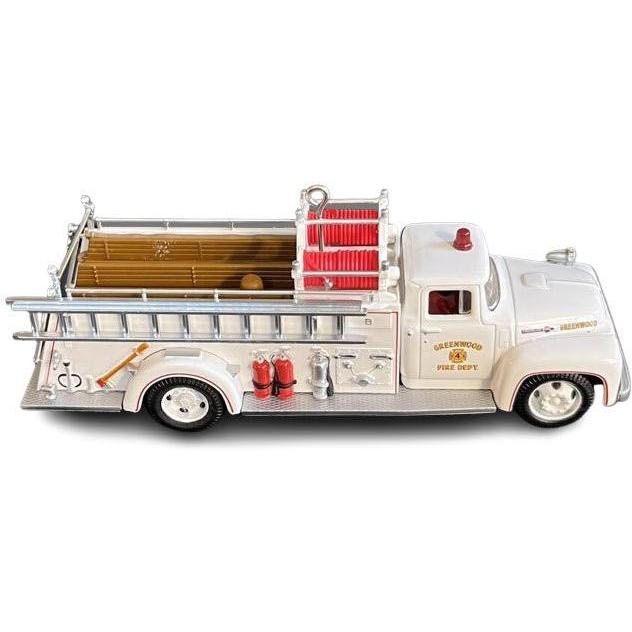 2015 (1956) Ford Fire Engine Hallmark Ornament (Fire Brigade) QX9029
