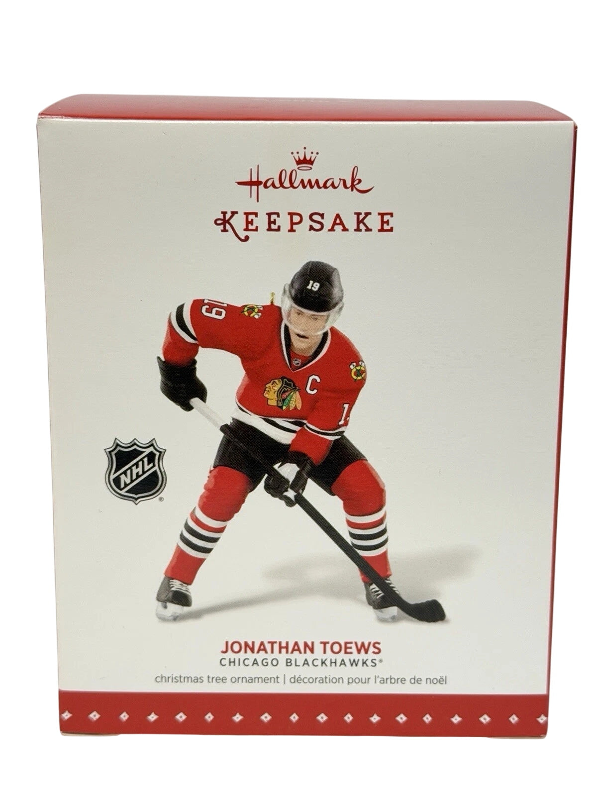 2015 Jonathan Toews Hallmark Ornament (Hockey Greats) QXI2747