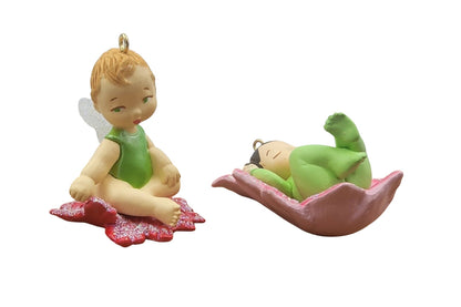 2015 Lotus and Poinsettia Hallmark Ornament (Baby Fairy Messengers) QHG1207