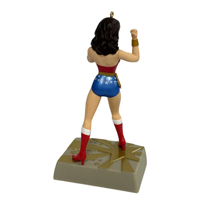 2015 Lynda Carter as Wonder Woman Hallmark Ornament (Super Heroes) QXI2483