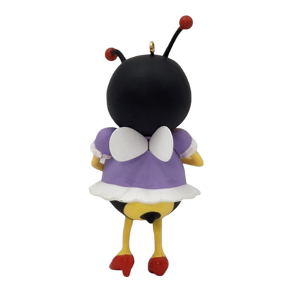 2015 Mom to Bee Hallmark Ornament (Family) QGO1127