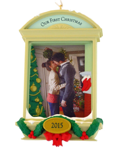 2015 Our First Christmas Hallmark Ornament (Photo Holder) QGO1147