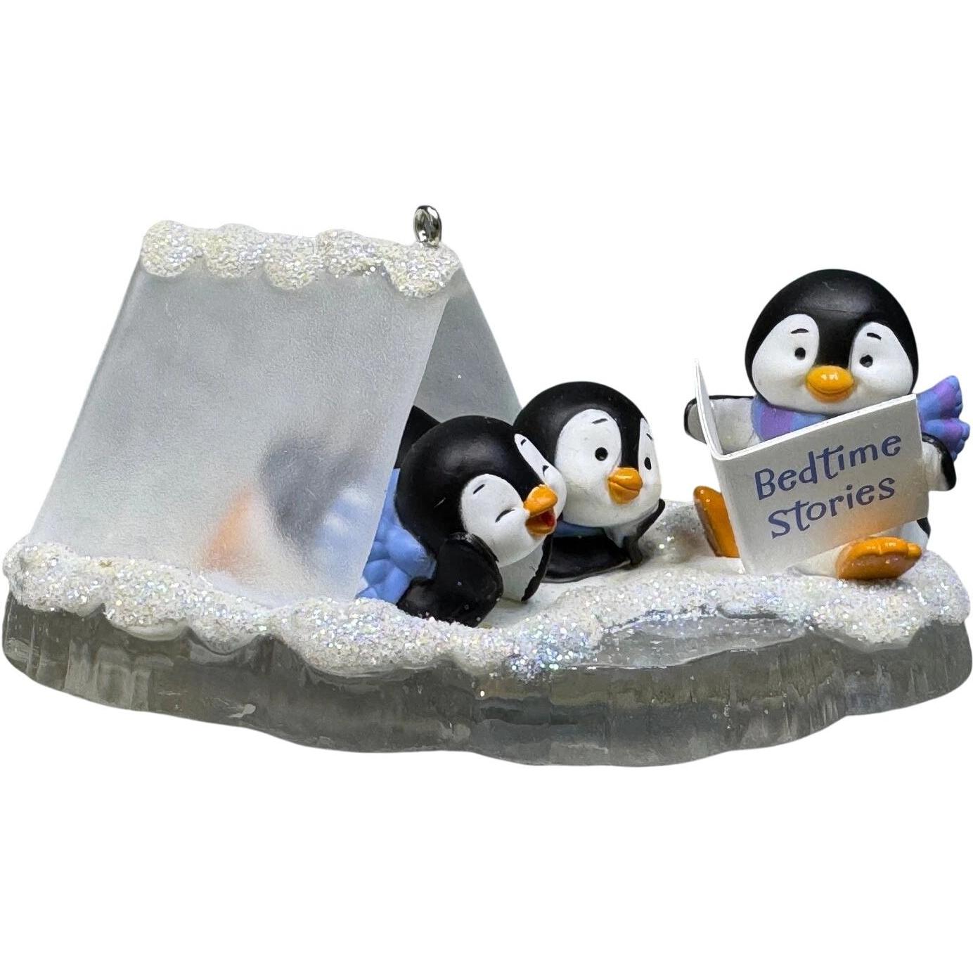 2015 Penguin Tales Hallmark Ornament (Kris' Penguins) QGO1057