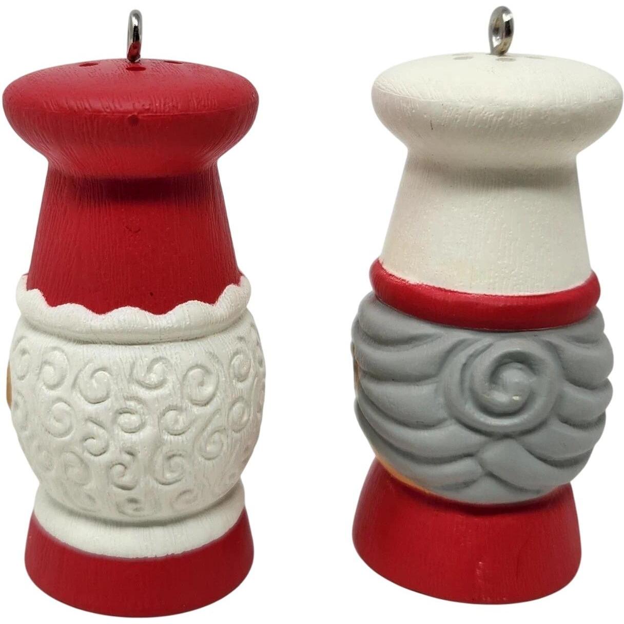 2015 'Tis The Seasoning! Hallmark Ornament (Kitchen & Baking) QX9207