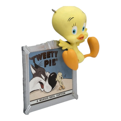 2015 Tweety Pie Hallmark Ornament (Looney Tunes) QXI2109