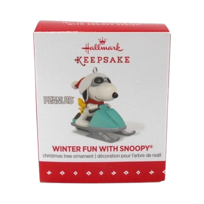 2015 Winter Fun with Snoopy (Winter Fun with Snoopy)